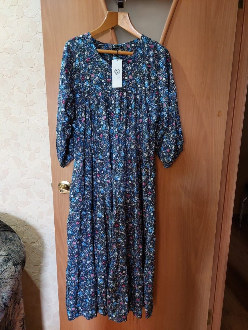 Продаю платье размера 48-50