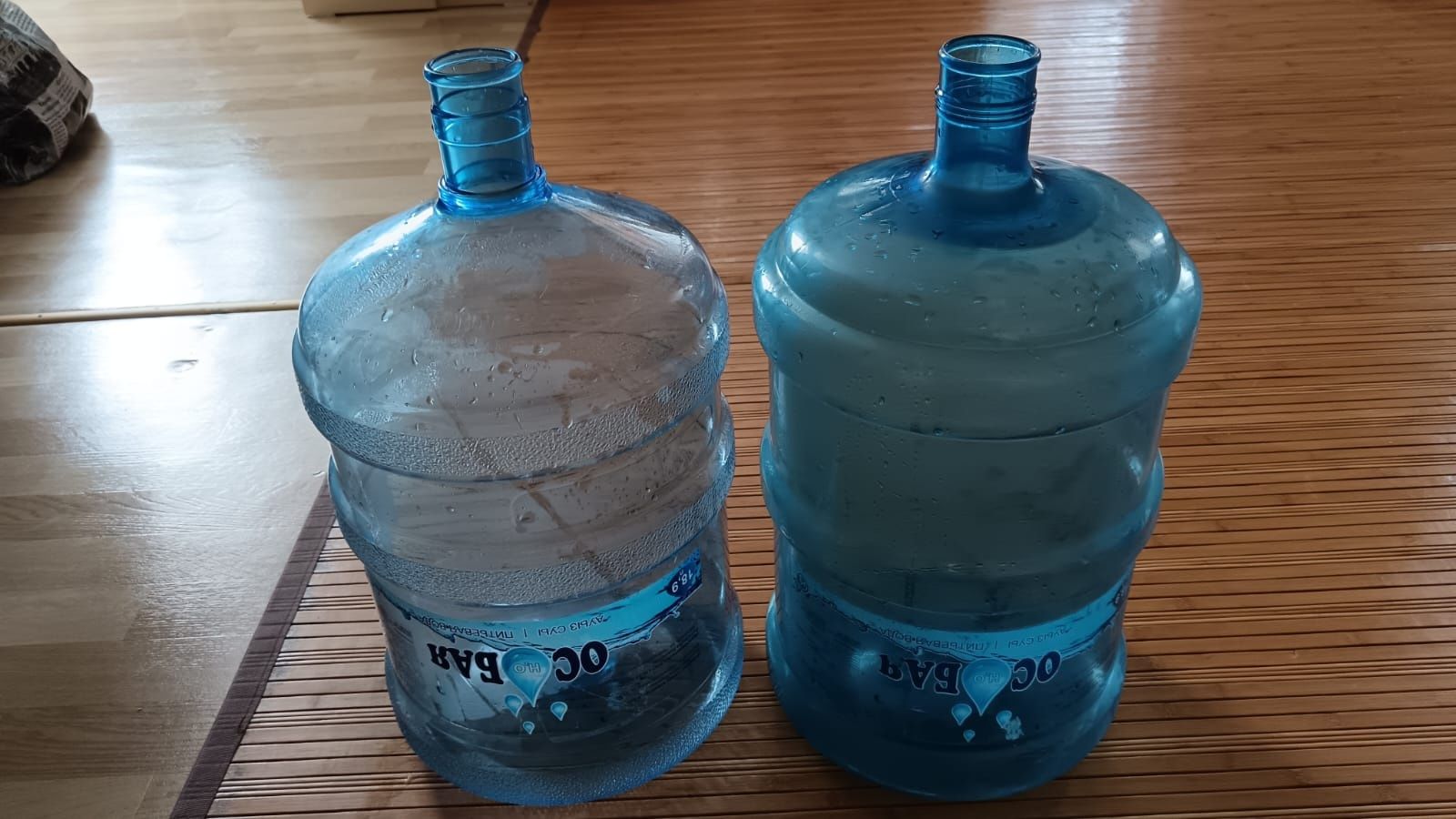 Продам баклажки 20л
