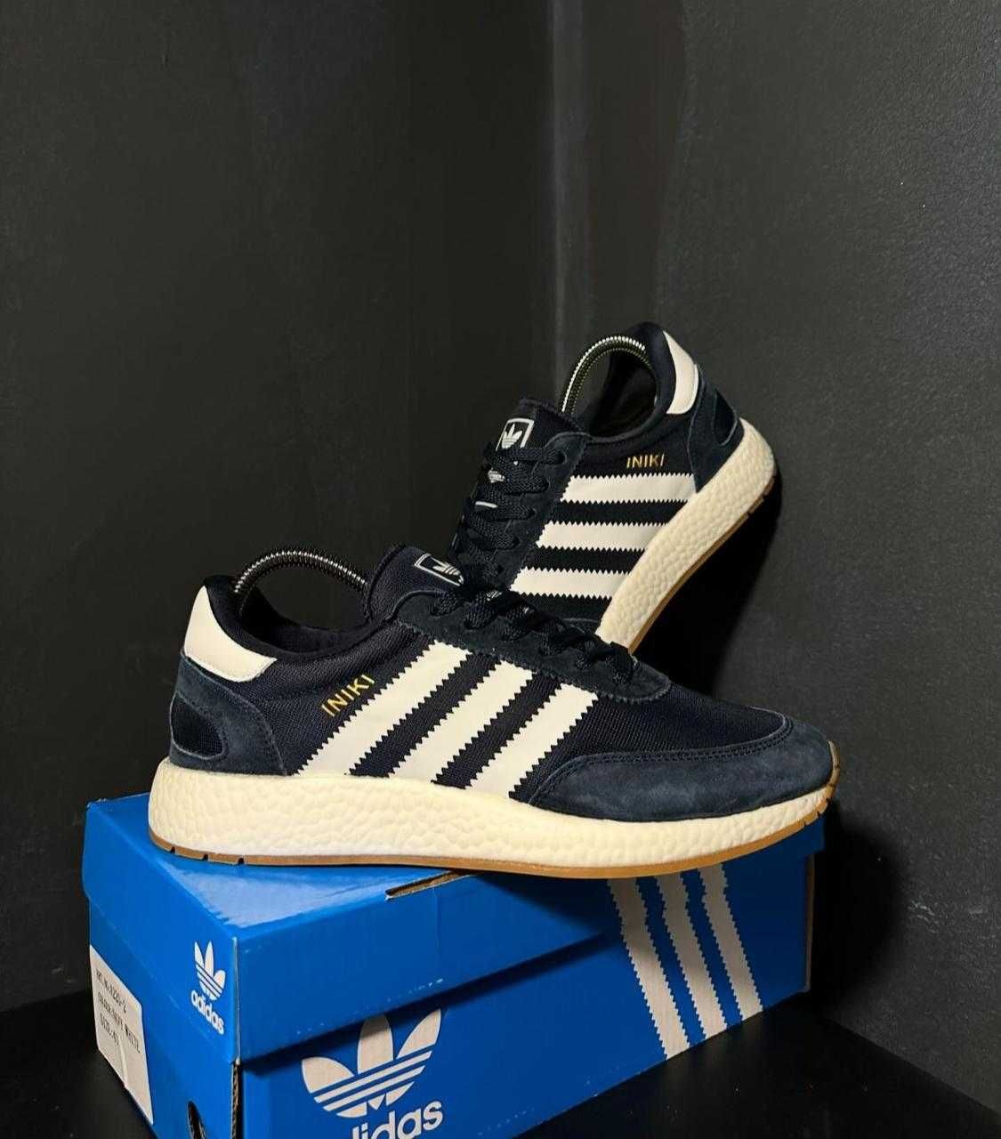 Adidas iniki спортивные мужские кроссовки (2522)