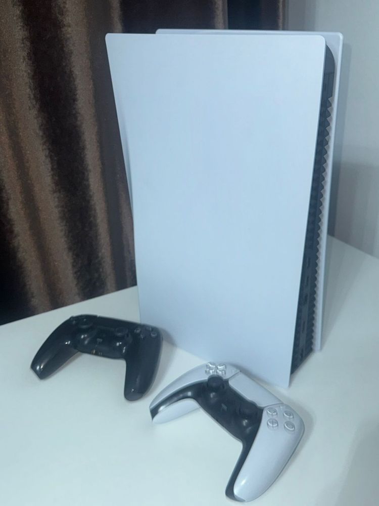 PlayStation 5 (с дисководом)