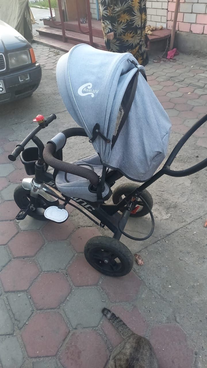 Продам детскую коляску
