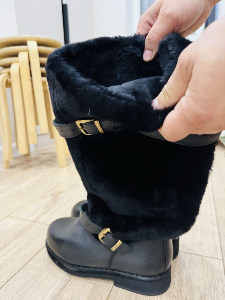 Продам зимние унты!