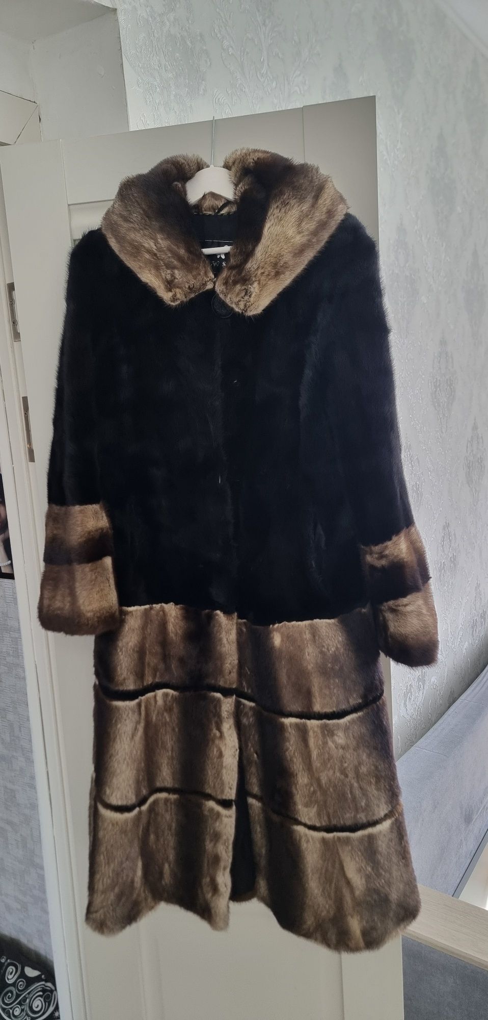 Продам женскую одежду