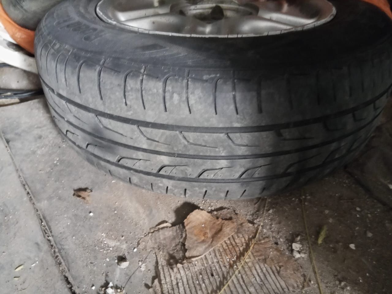 Продам авто запчасти