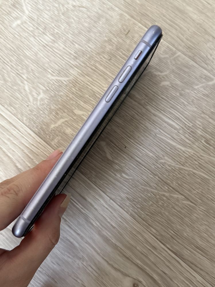 Iphone 11. 64гб. аккумулятор 75%