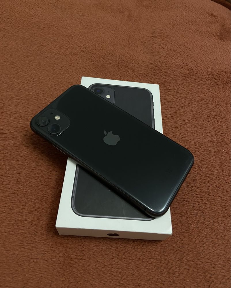 Продам Iphone 11
