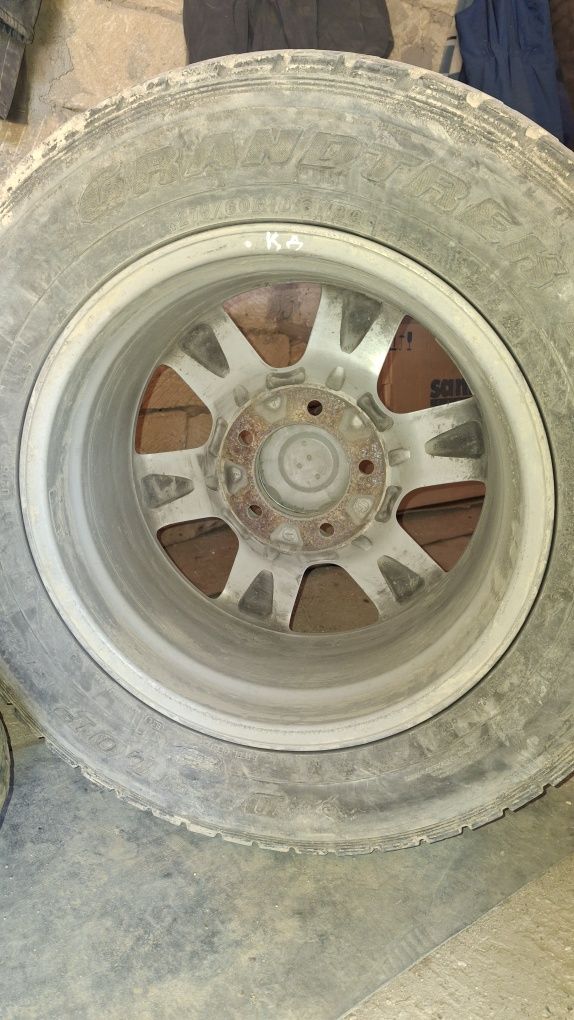 Литые диски R18 LX570