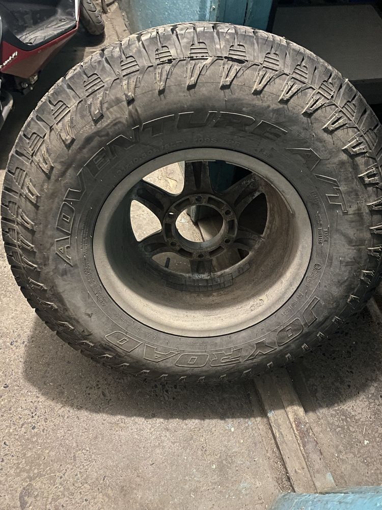 Продам автошины с дисками