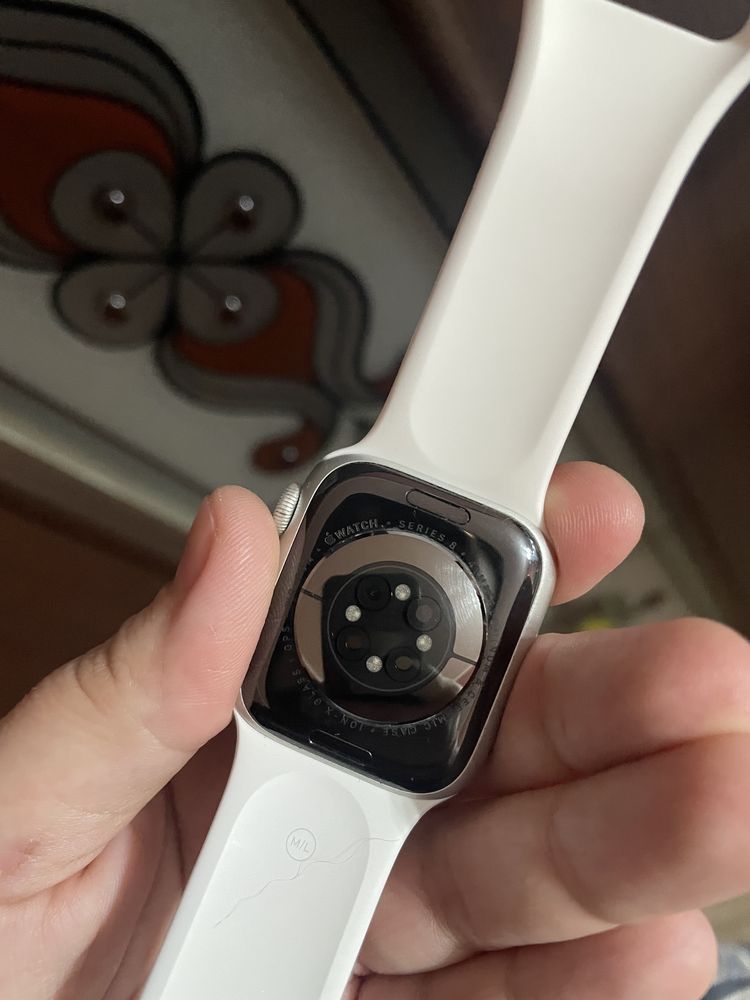 Продам apple watch 8 оригинал