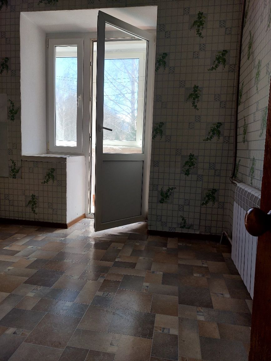 Продам 2 - х комнатную квартиру г.Риддер, в 4 микр
