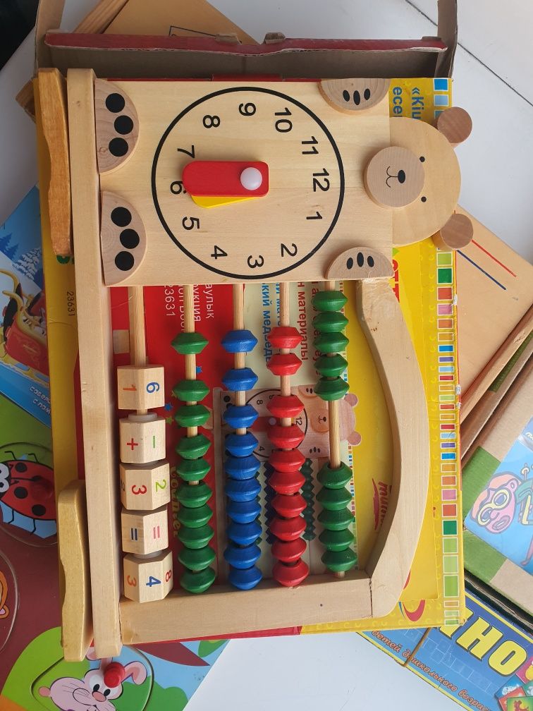 Игрушки развивающие деревянные