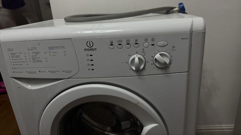 Стиральная машина indesit