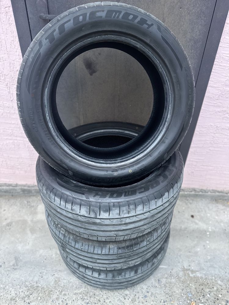 Шины новые 225/55 R17 101W