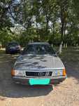 Audi 100 год 1990