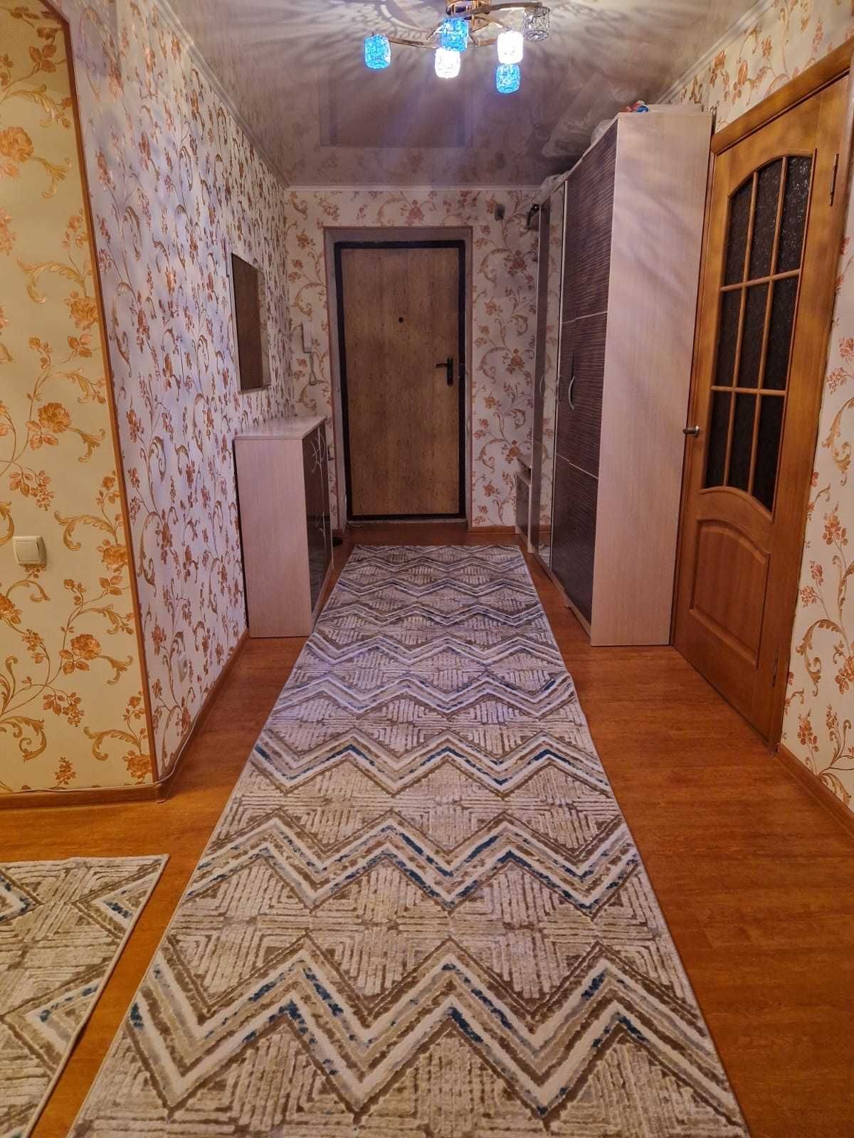 2комнатная, кирпичный дом, Азия