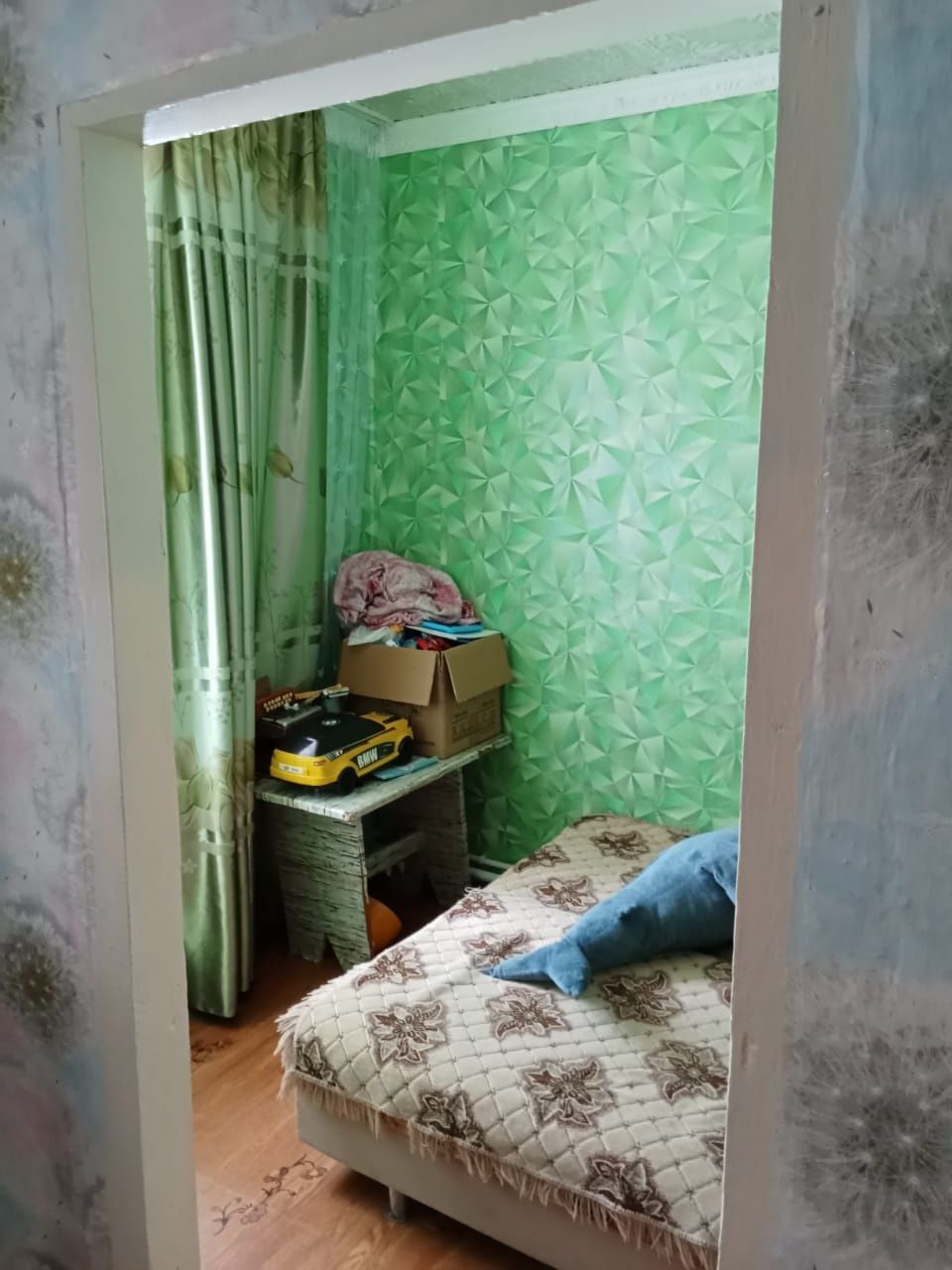 Продам ДОМ с.Ащылысай свежий ремонт, баня , душевая, газ вода дома