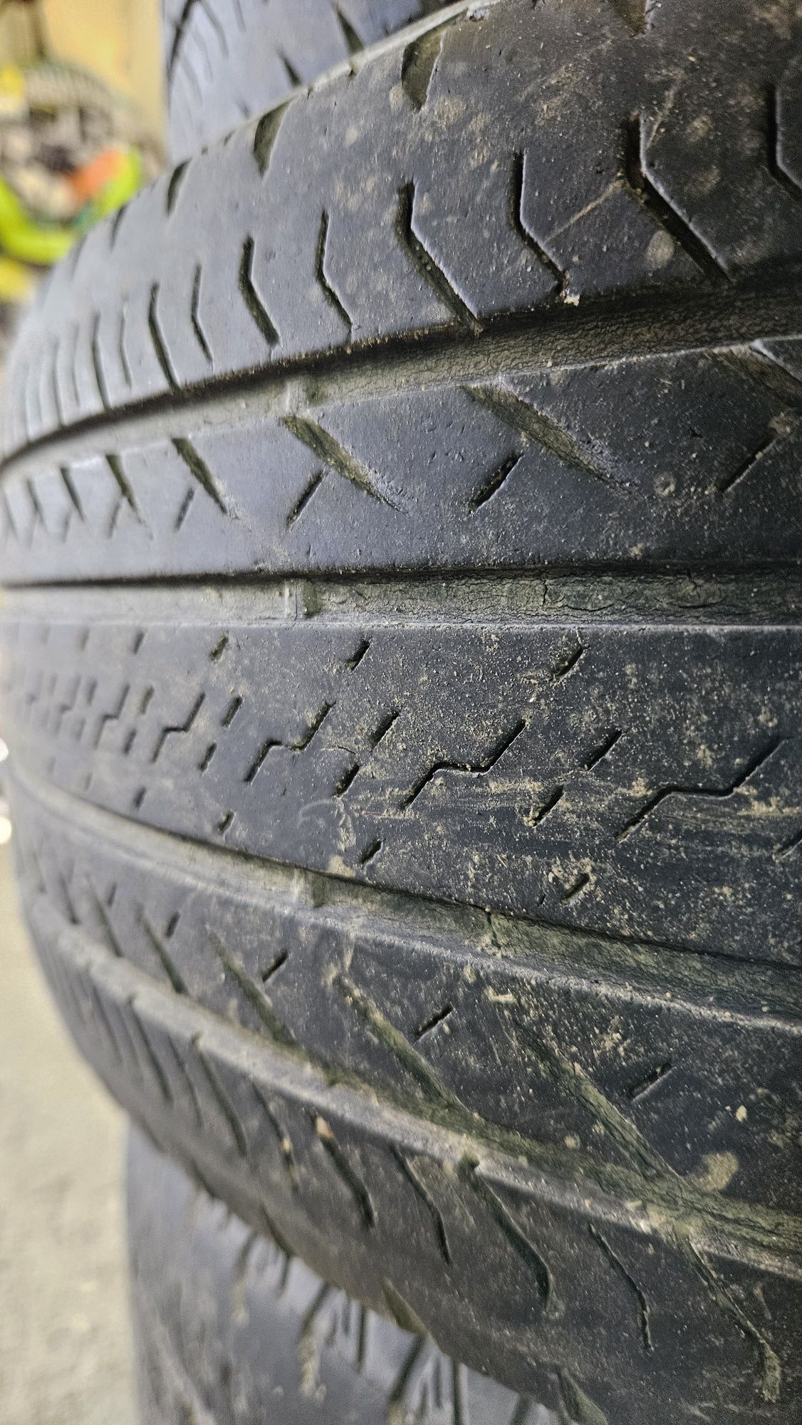 Продам шины Bridgestone