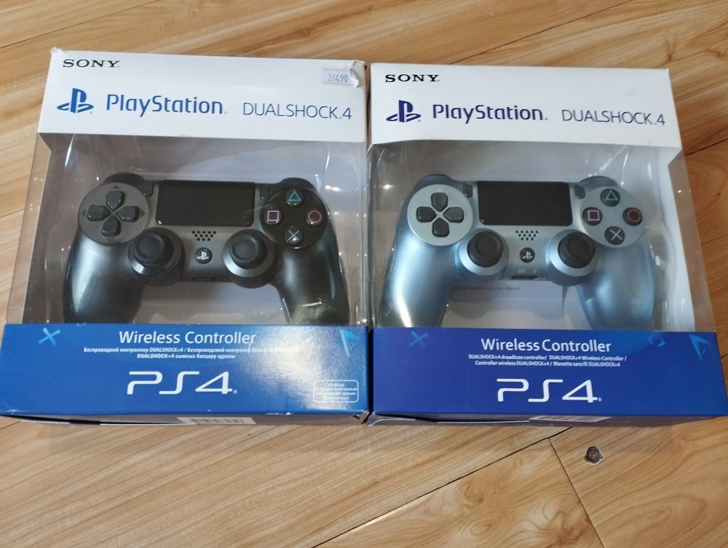Продам PlayStation 4 Pro 1TB с 2 джойстиками и подпиской +600 игр