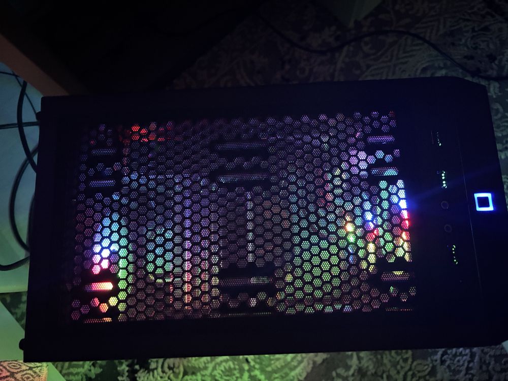 Продам игровой пк комплект на i5 9400f