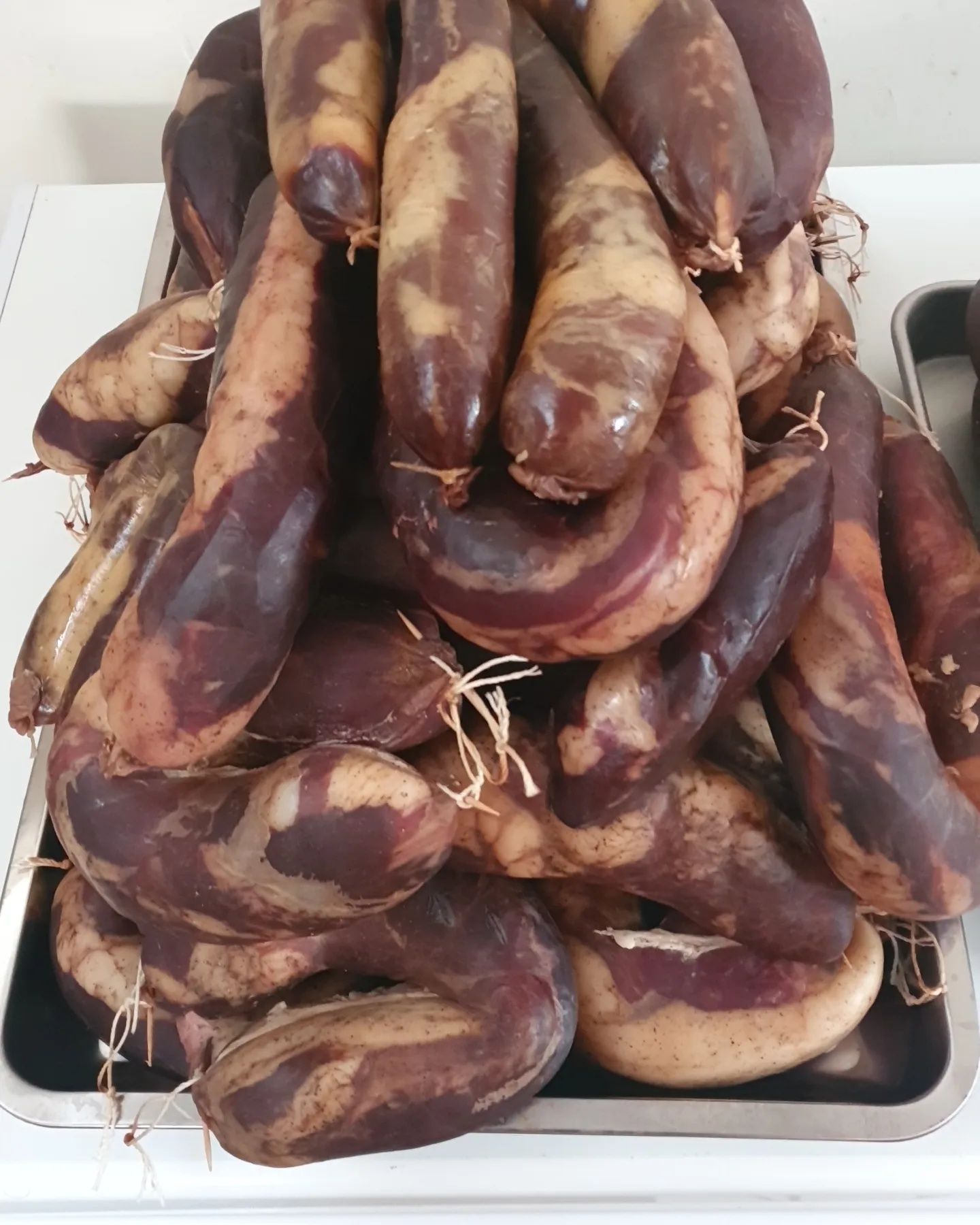 Сурленген, вялено копчёное мясо . казы.Колбаса .Асип.Картофель фри.