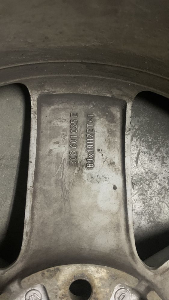 Диски r18 5/112 от passat cc