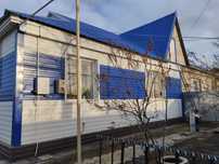 Продам 1/2 в 2х КВ.доме