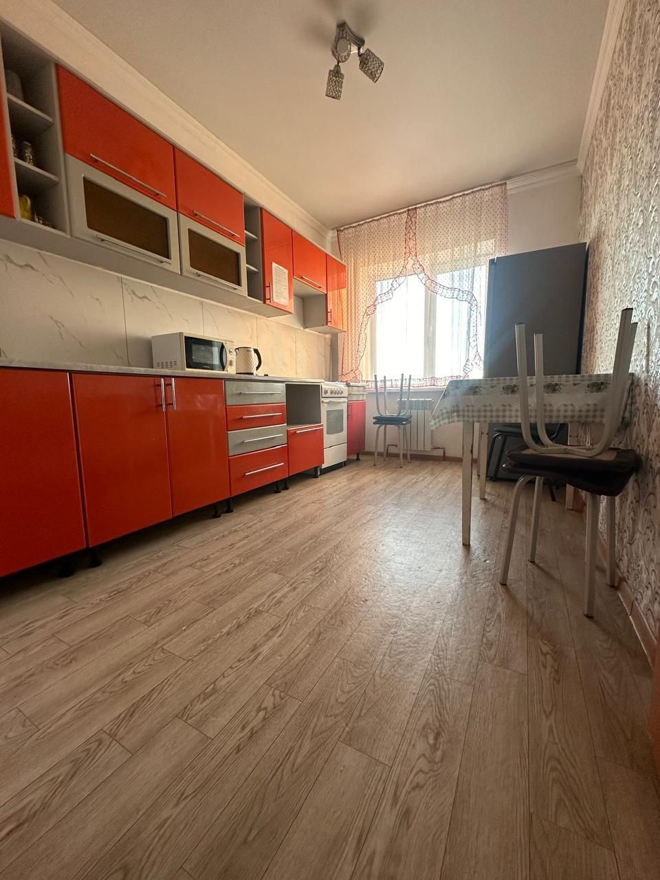 Продам 3 ком квартиру район Жас Оркен