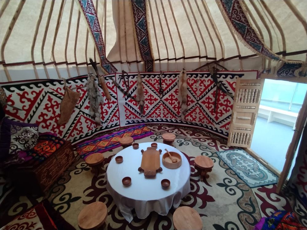 Алтыбакан, юрта, беркутчи в аренду