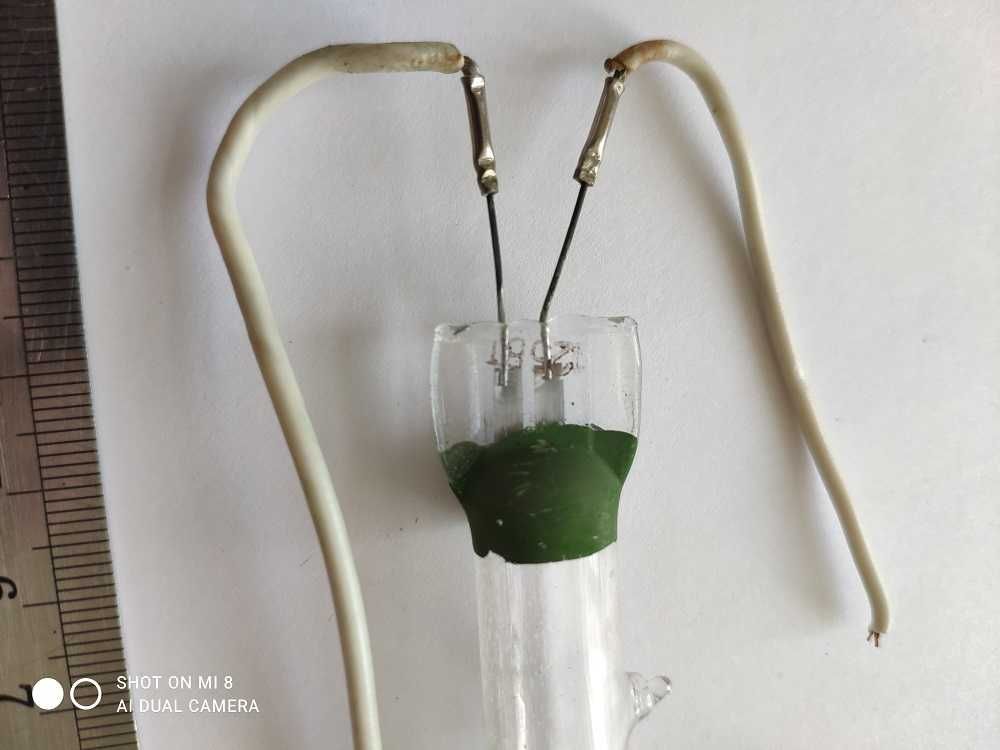 лампа                      (lampa)
