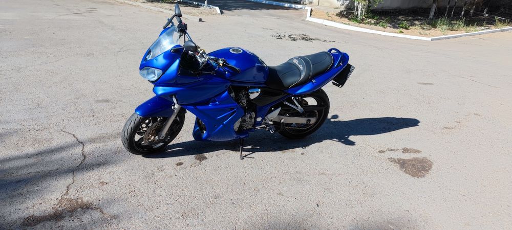Продам мотоцикл Suzuki