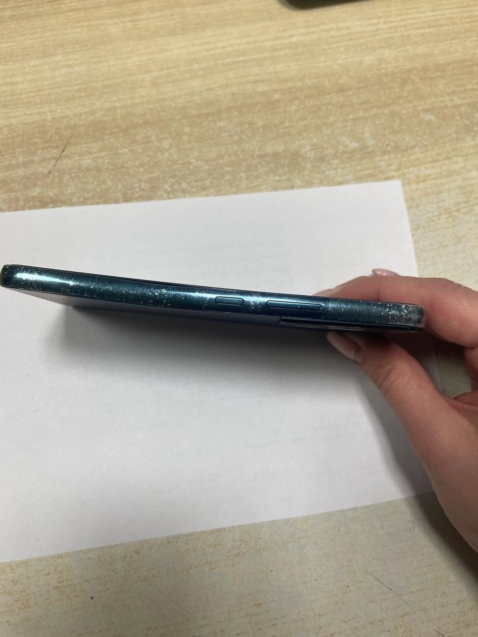 Продам Samsung S22
