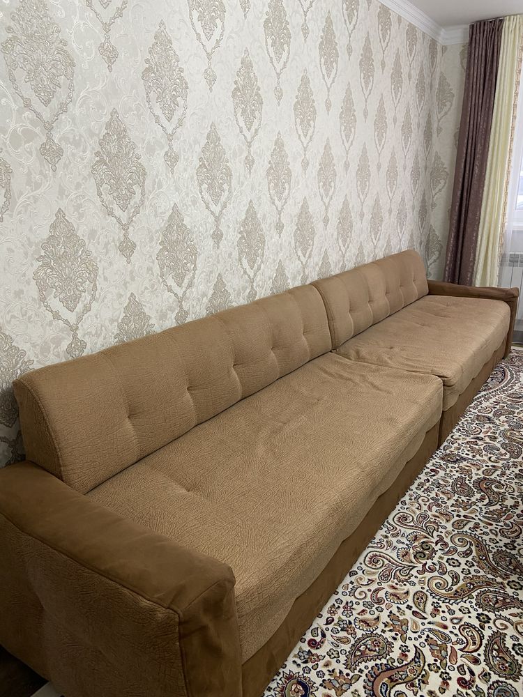 Диван 4 метровый