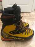 Альпинистские ботинки La Sportiva Nepal Cube GTX