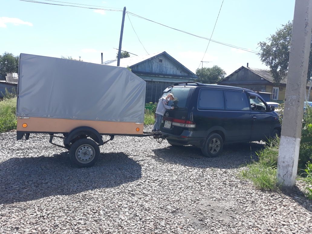 Продам прицеп легковой.