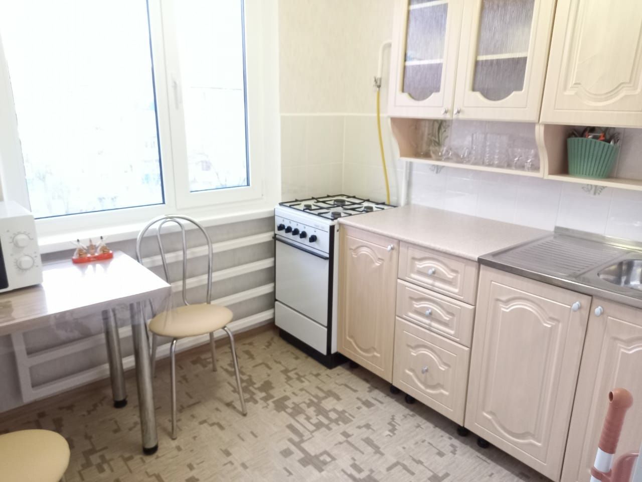 По часам. Универмаг