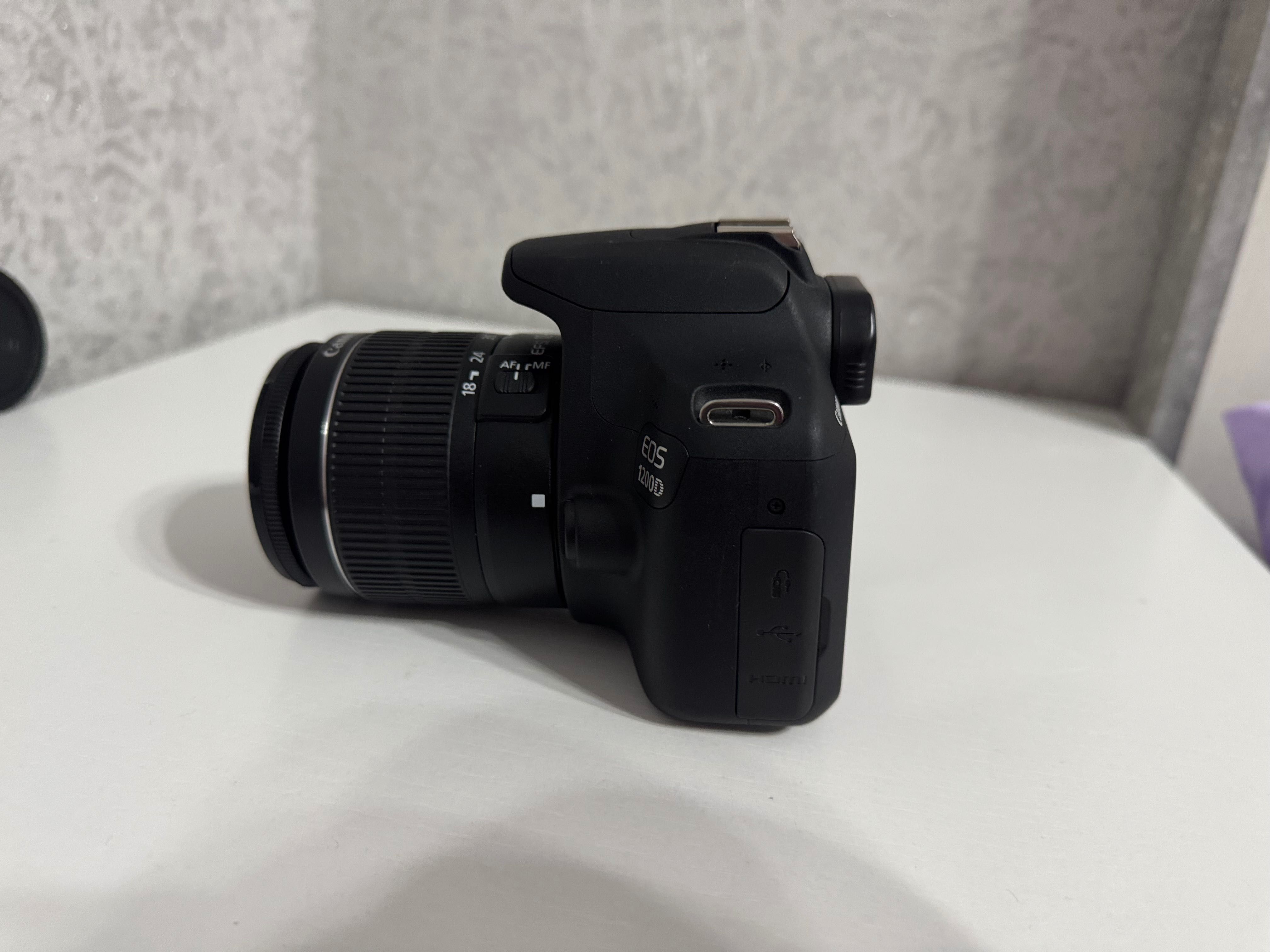 Продам фотоаппарат canon eos 1200D