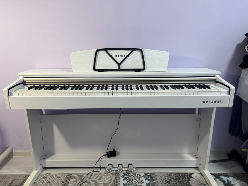 Продается Цифровое Пианино Kurzweil M90