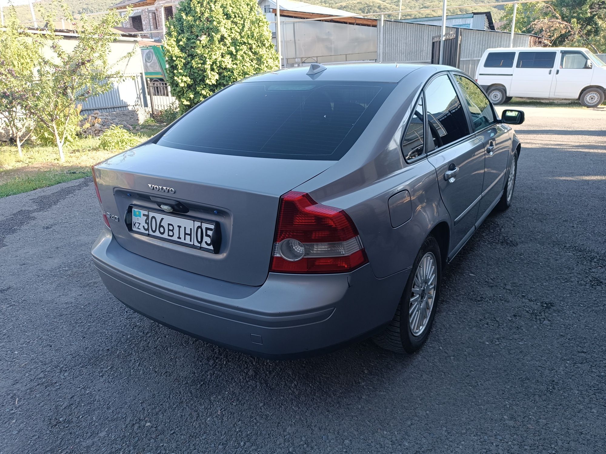 ...Авто volvo.S40 ...