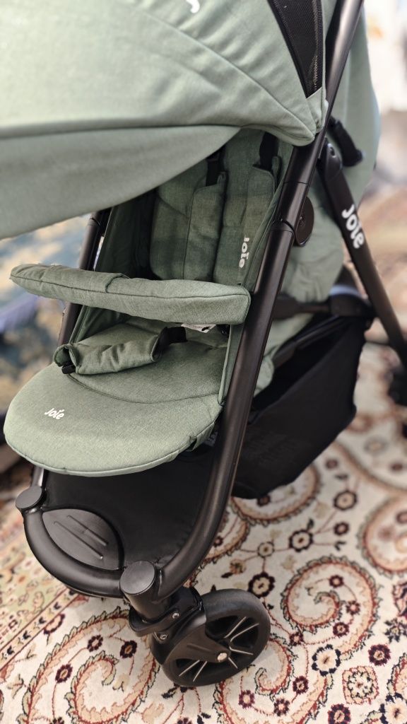 Продам коляску Joie Litetrax 4 DLX;)