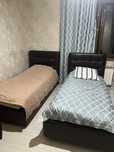 Продам 2 кровати + стол и тумбочку