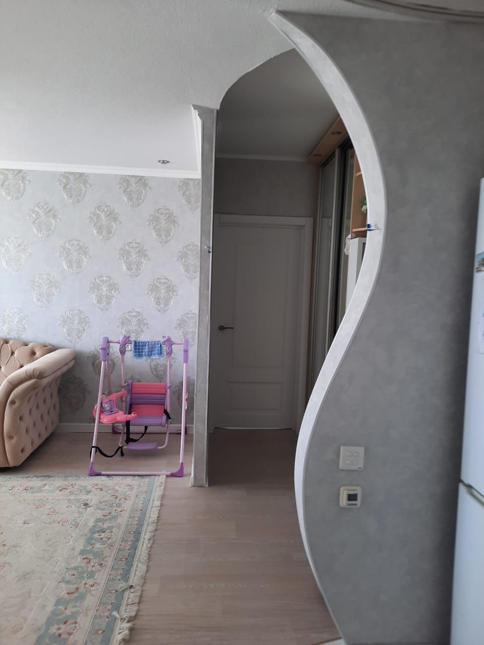 продается 3 комнатная квартира на Юге