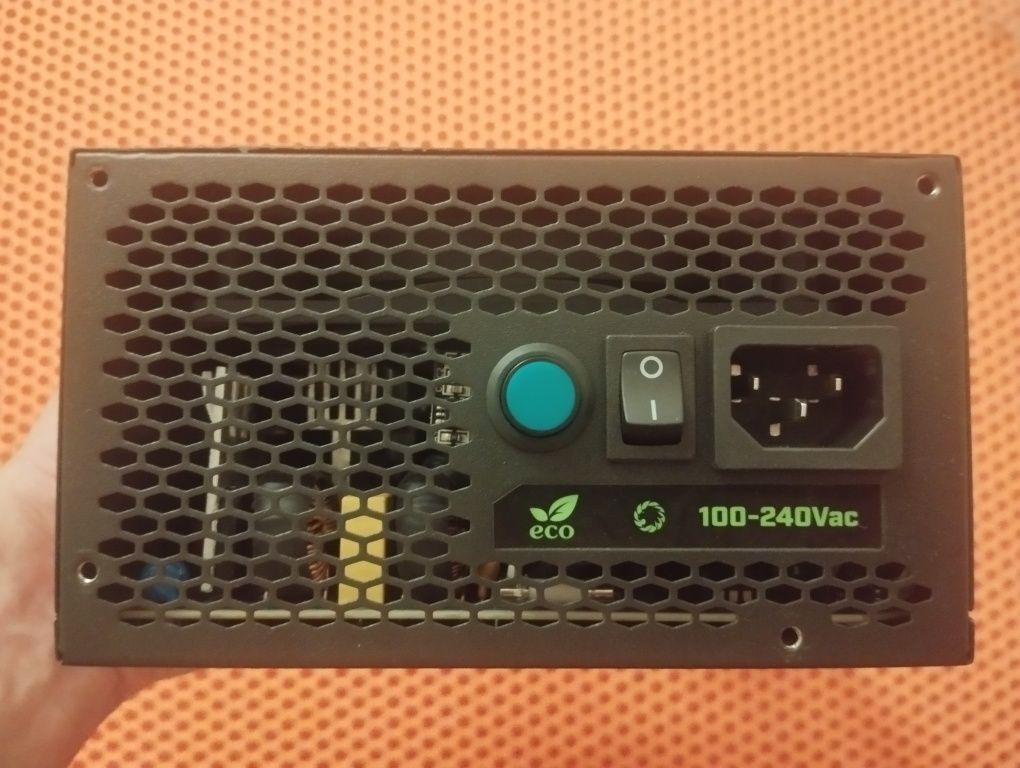 Gamemax VP-800 блок питания 800 ватт watt