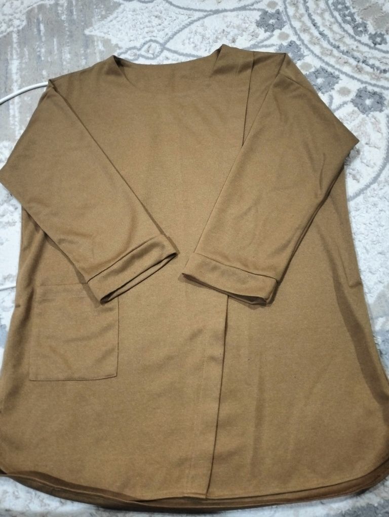 Продам  женские кофты