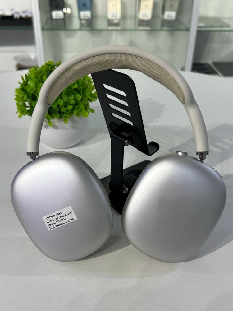 AirPods      Max