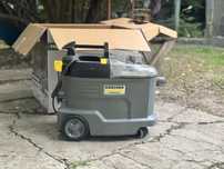 Продам моющий пылесос кархер Karcher