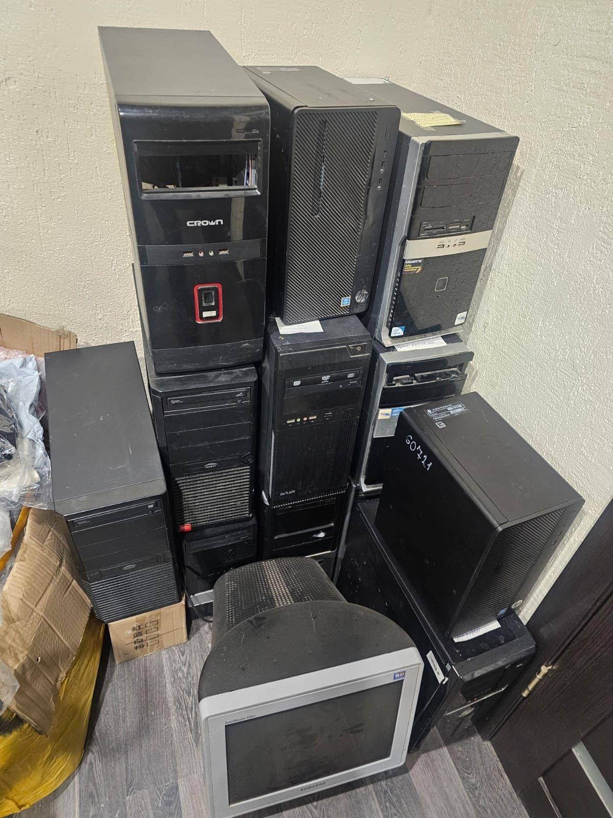 Продам лазерный черно белый принтер hp Samsung xerox canon Panasonic