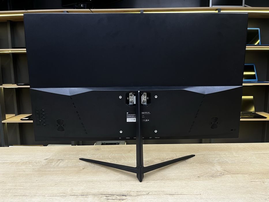 Монитор XG darknet 240HZ