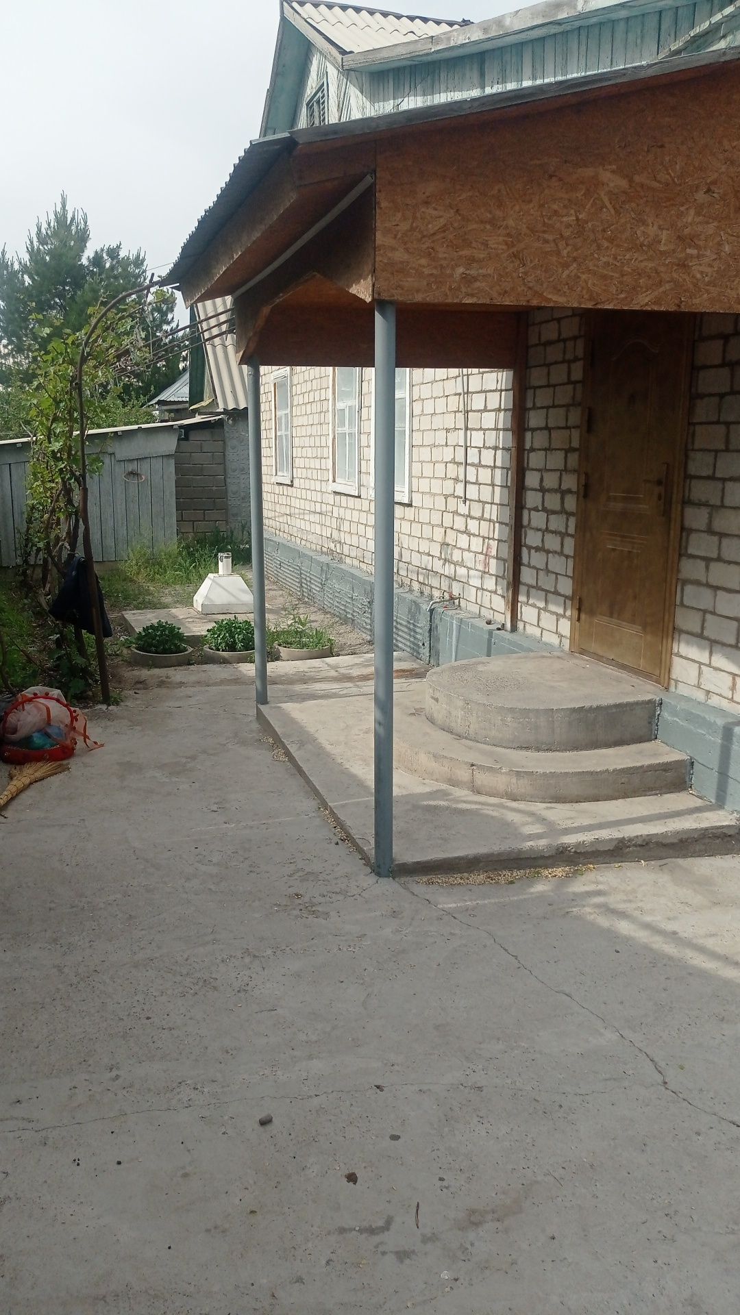 Продается дом хорошем месте срочна цена договорная