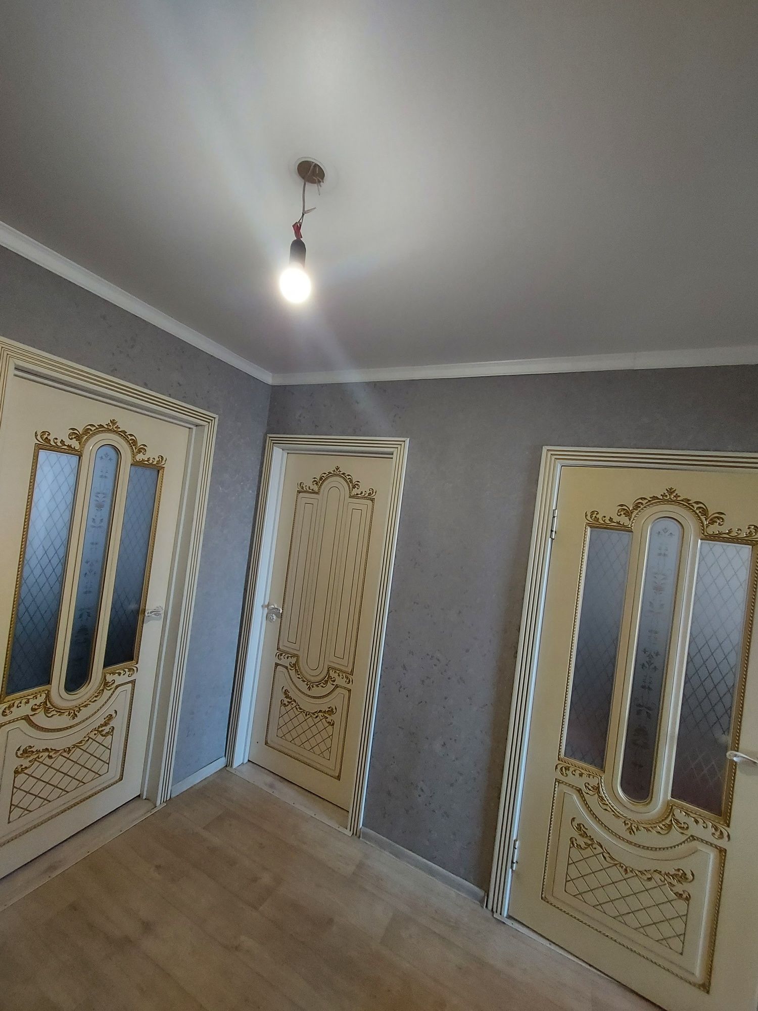 Продается 3 комнатная. Срочно,  торг