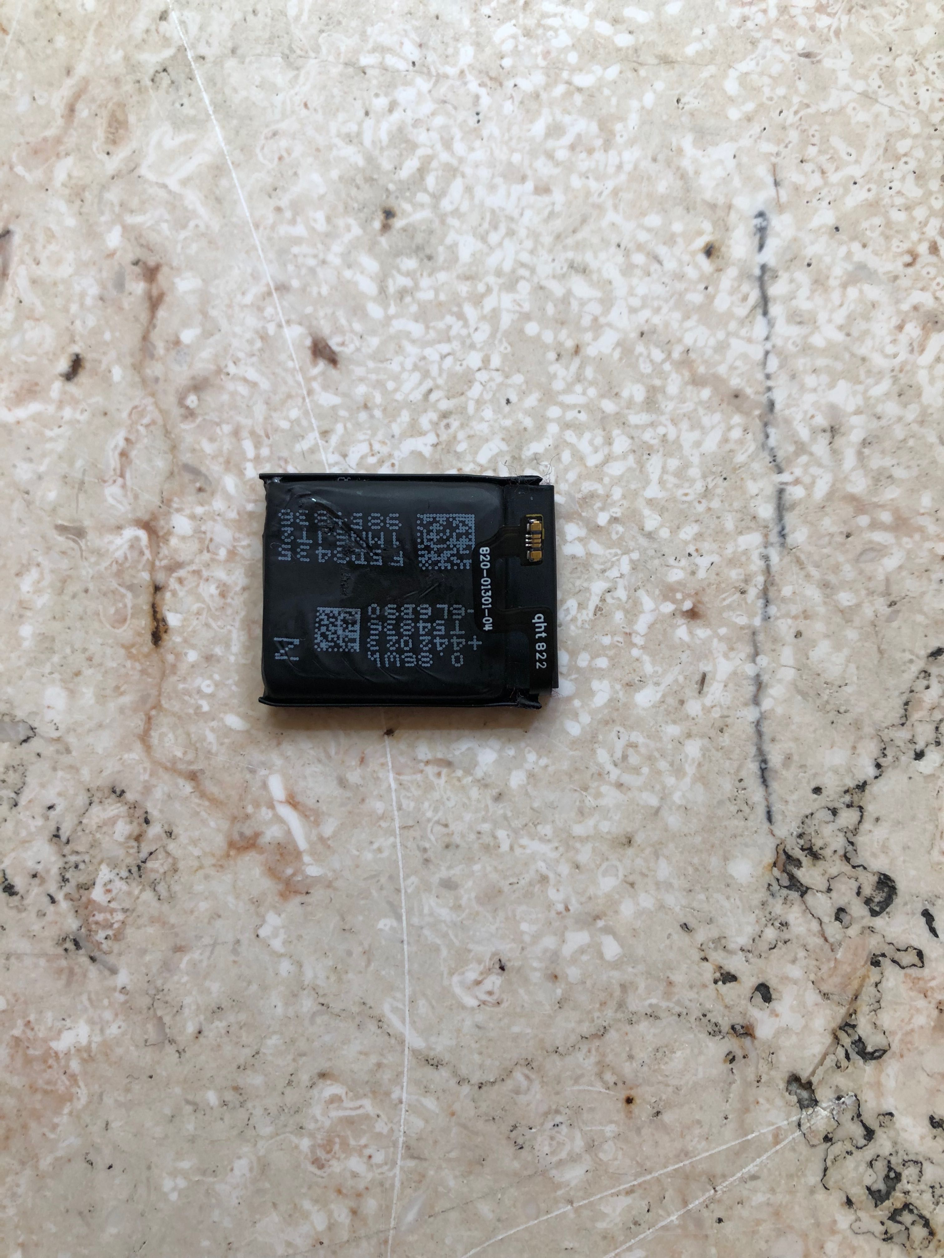 Аккумулятор Apple Watch 4